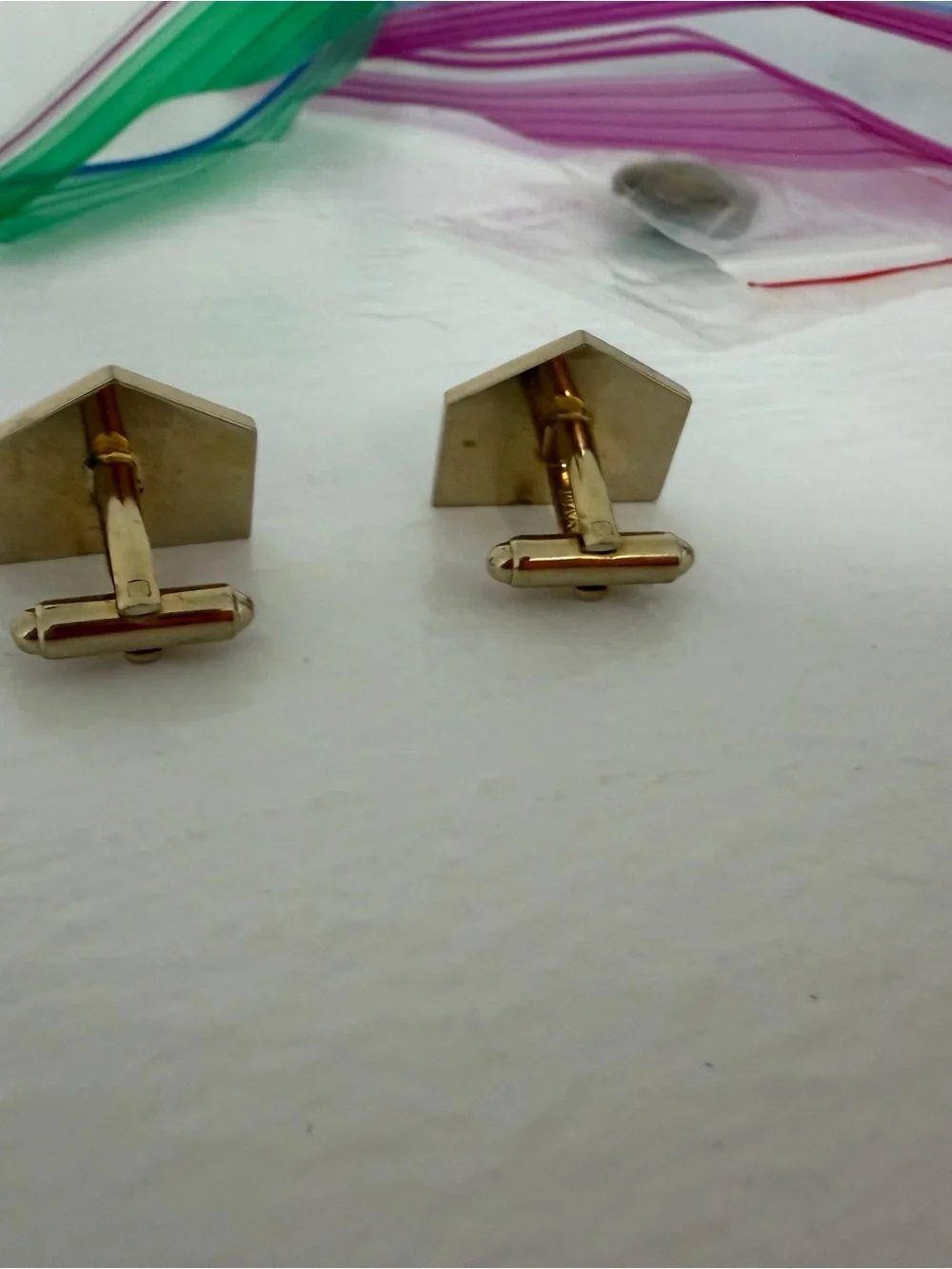 N/A gold tone